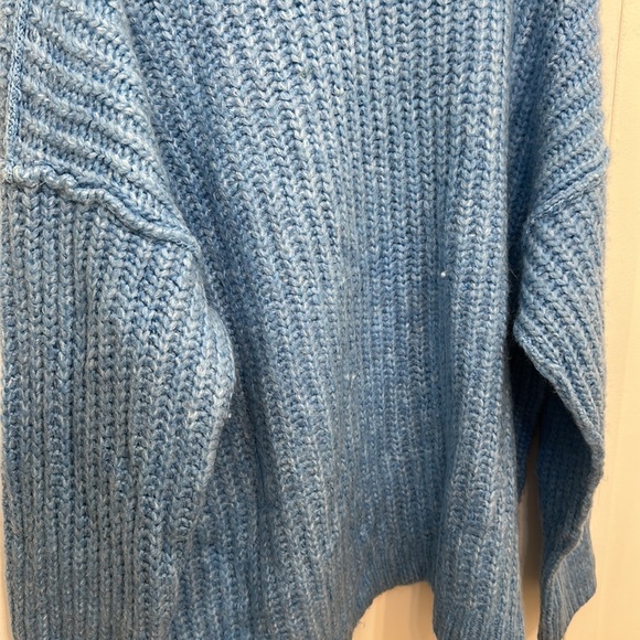 Free People Blue Oversized Sweater Size XS - Picture 11 of 11